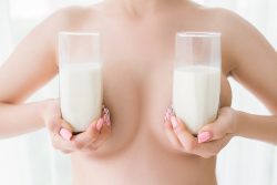 Галакторея: причины, симптомы и лечение