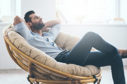 Как избавиться от эмоций — советы психолога